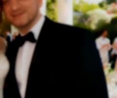 Pan przyjmie zaproszenie od Pani odpłatnie w roli osoby towarzyszącej w terminie nieustalonym