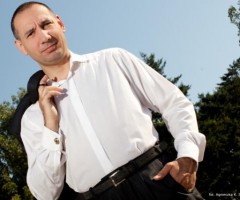 marcin.khan'50